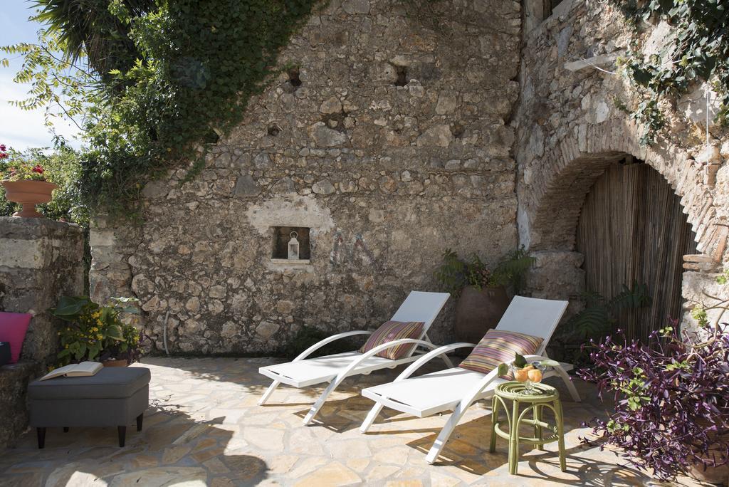 White Jasmine Cottage Ano Korakiana Bagian luar foto
